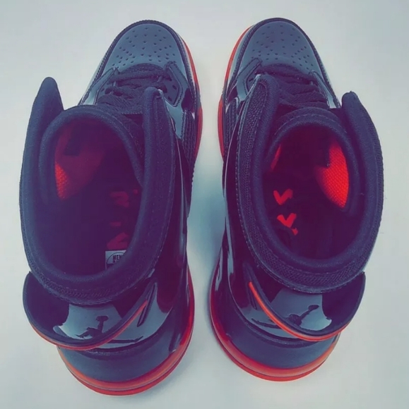 Jordan Mars 270 (Size 10) - Picture 5 of 7